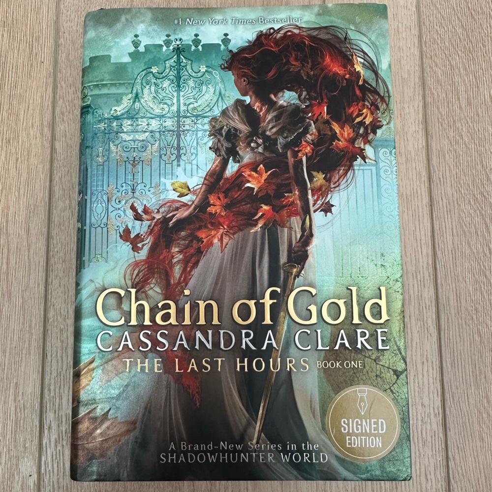 Chain of Gold Book by Cassandra Clare